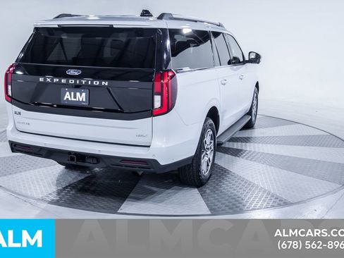 Used 2025 Ford Expedition Max Active AWD/4WD image 9