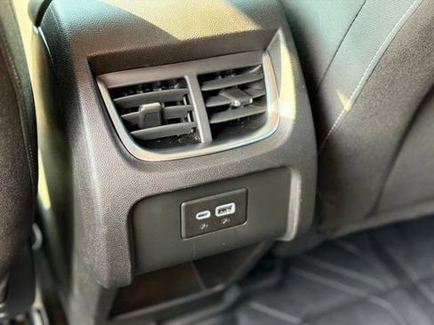Used 2024 Chevrolet Blazer LT w/ Convenience Package FWD image 23