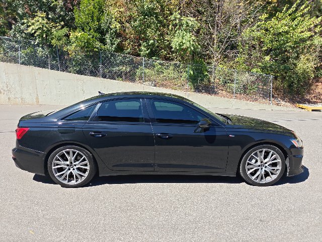 Used 2022 Audi A6 Premium Plus w/ Premium Plus Package AWD/4WD image 2