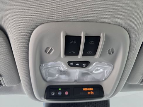 New 2027 Chevrolet Bolt RS w/ Technology Package FWD image 29