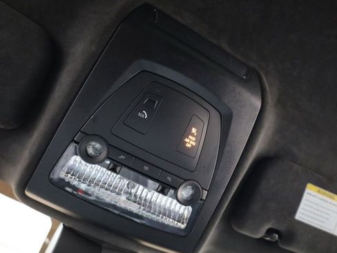 Used 2013 BMW M6 2dr Coupe image 39