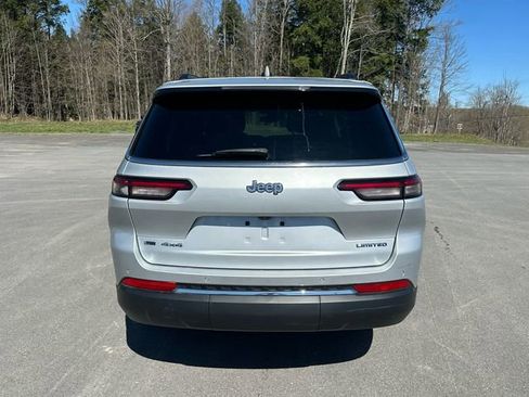 Used 2021 Jeep Grand Cherokee L Limited AWD/4WD image 4