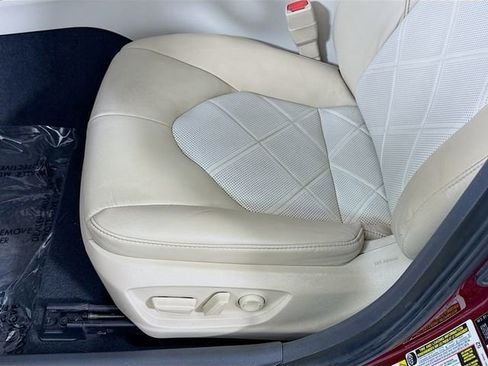 Certified 2018 Toyota Camry XLE w/ Audio Package image 18