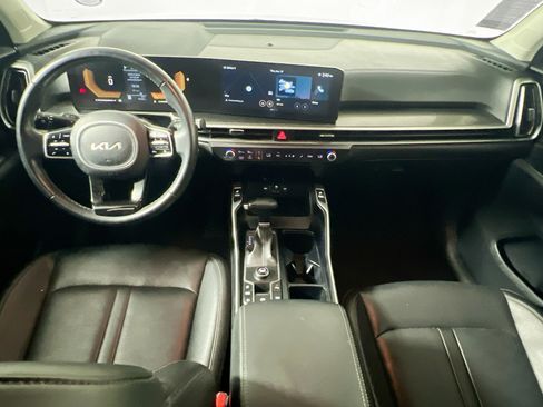 Used 2024 Kia Sorento S FWD image 29