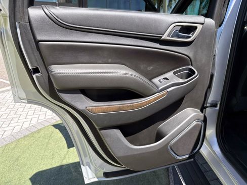 Used 2018 GMC Yukon Denali w/ Open Road Package AWD/4WD image 13