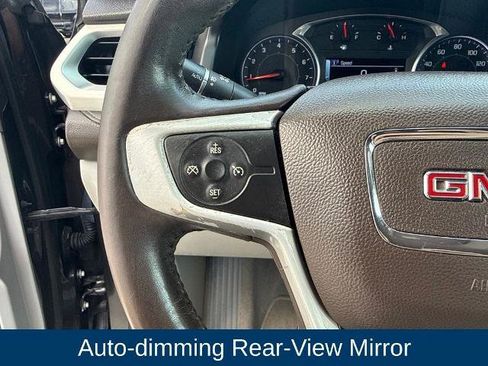 Used 2017 GMC Acadia SLT FWD image 15
