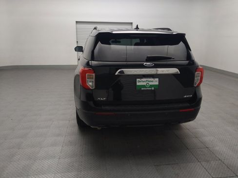 Used 2021 Ford Explorer XLT AWD/4WD image 6