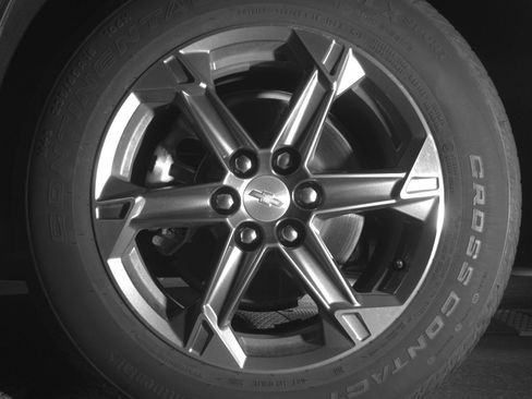 Used 2025 Chevrolet Blazer LT FWD image 12