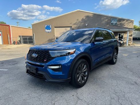 Used 2020 Ford Explorer ST w/ Premium Technology Package image 1