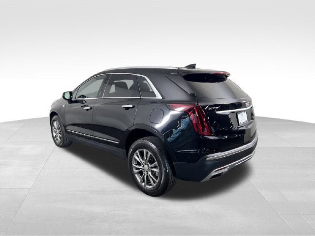 Certified 2023 Cadillac XT5 Premium Luxury FWD image 3