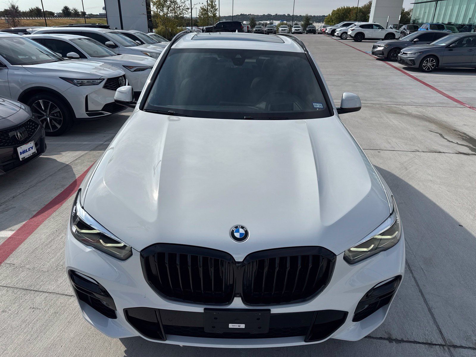 Used 2021 BMW X5 M50i w/ Premium Package AWD/4WD image 3