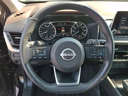 Certified 2023 Nissan Rogue SV w/ SV Premium B Package AWD/4WD image 20