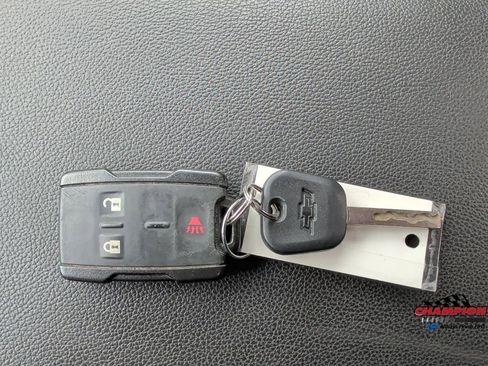 Used 2016 Chevrolet Colorado LT AWD/4WD image 27