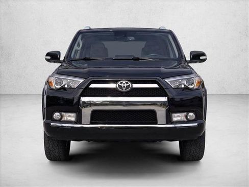 Used 2013 Toyota 4Runner SR5 w/ Premium Pkg AWD/4WD image 2