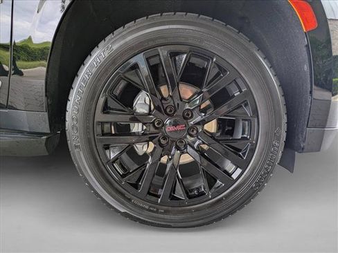 Used 2023 GMC Yukon XL SLT RWD image 23