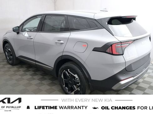 New 2026 Kia Sportage S image 7