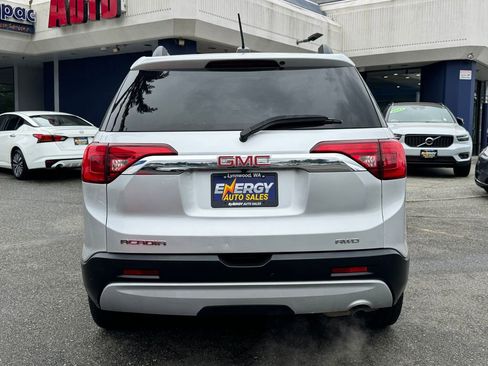 Used 2018 GMC Acadia SLE AWD/4WD image 7