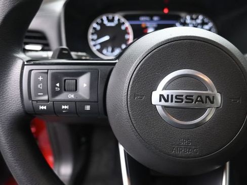 Used 2021 Nissan Rogue SV FWD image 15