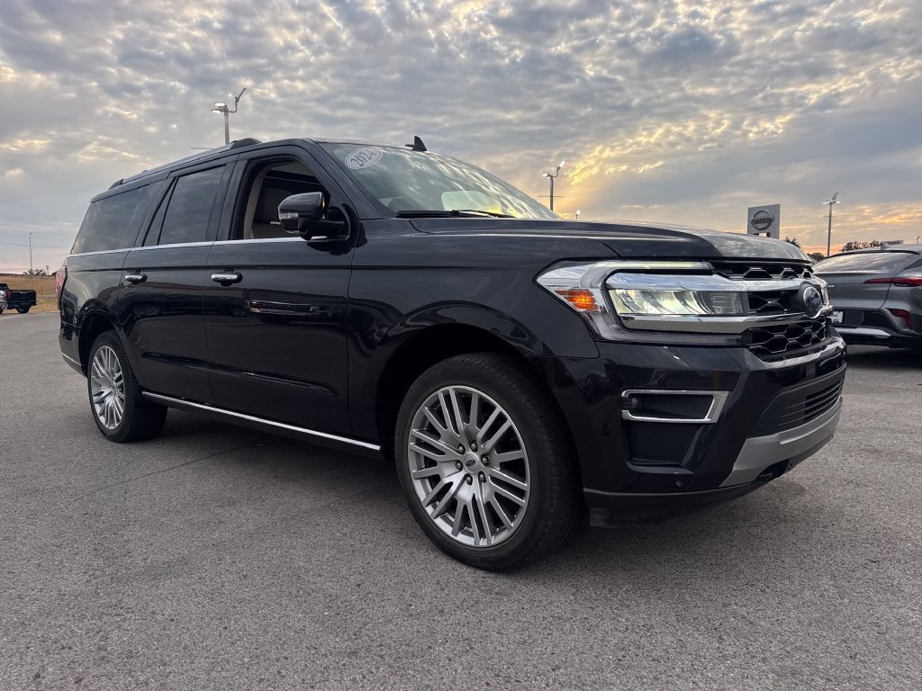 Used 2024 Ford Expedition Max Limited w/ Excursion Package AWD/4WD image 11
