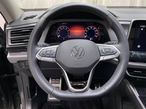 Used 2026 Volkswagen Atlas Peak Edition AWD/4WD image 11