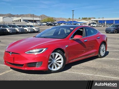 Used 2016 Tesla Model S 60D image 1