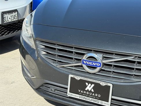 Used 2015 Volvo S60 T5 Premier image 4