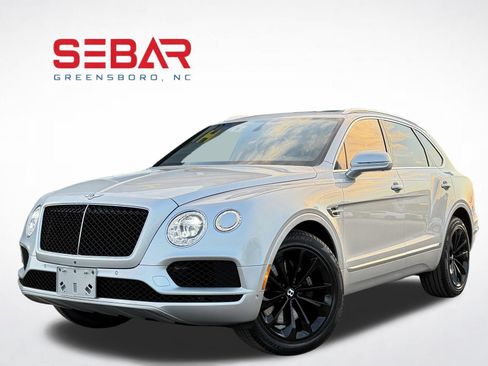 Used 2019 Bentley Bentayga AWD/4WD image 1