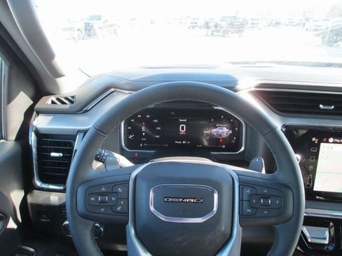 New 2026 GMC Sierra 1500 Denali AWD/4WD image 25