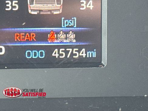 Used 2023 Toyota Tundra SR5 w/ SR5 Convenience Package AWD/4WD image 17