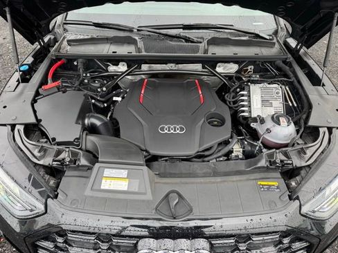 Used 2023 Audi SQ5 Premium Plus w/ Premium Plus Package image 25