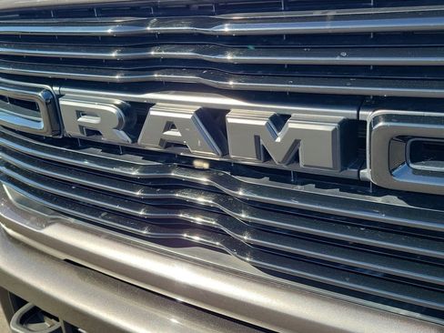 Used 2023 RAM 2500 Laramie w/ Night Edition image 30