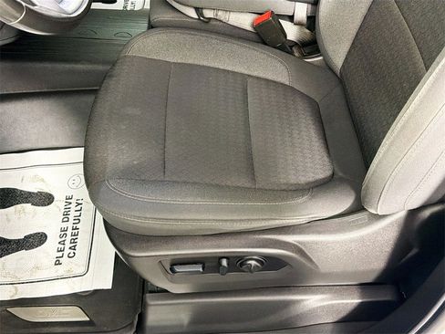 Used 2022 GMC Sierra 1500 SLE image 18