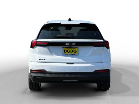 New 2027 Chevrolet Bolt LT FWD image 4