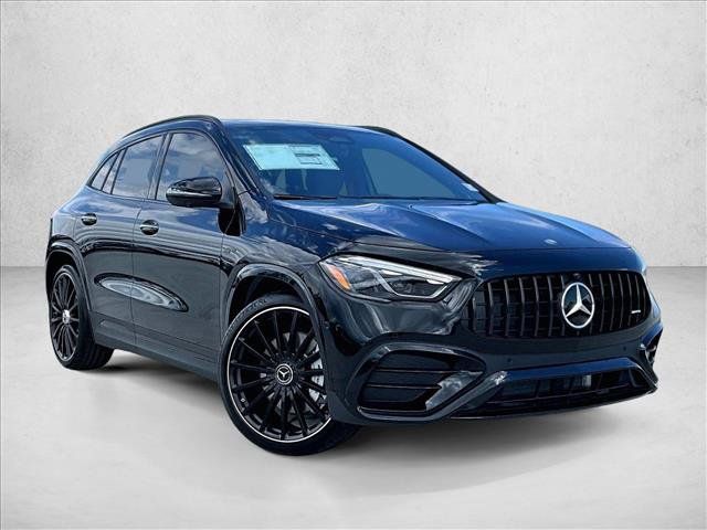 New 2026 Mercedes-Benz GLA 35 AMG 4MATIC image 2