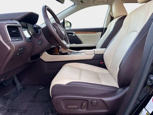 Used 2019 Lexus RX 350 AWD w/ Navigation Package image 16