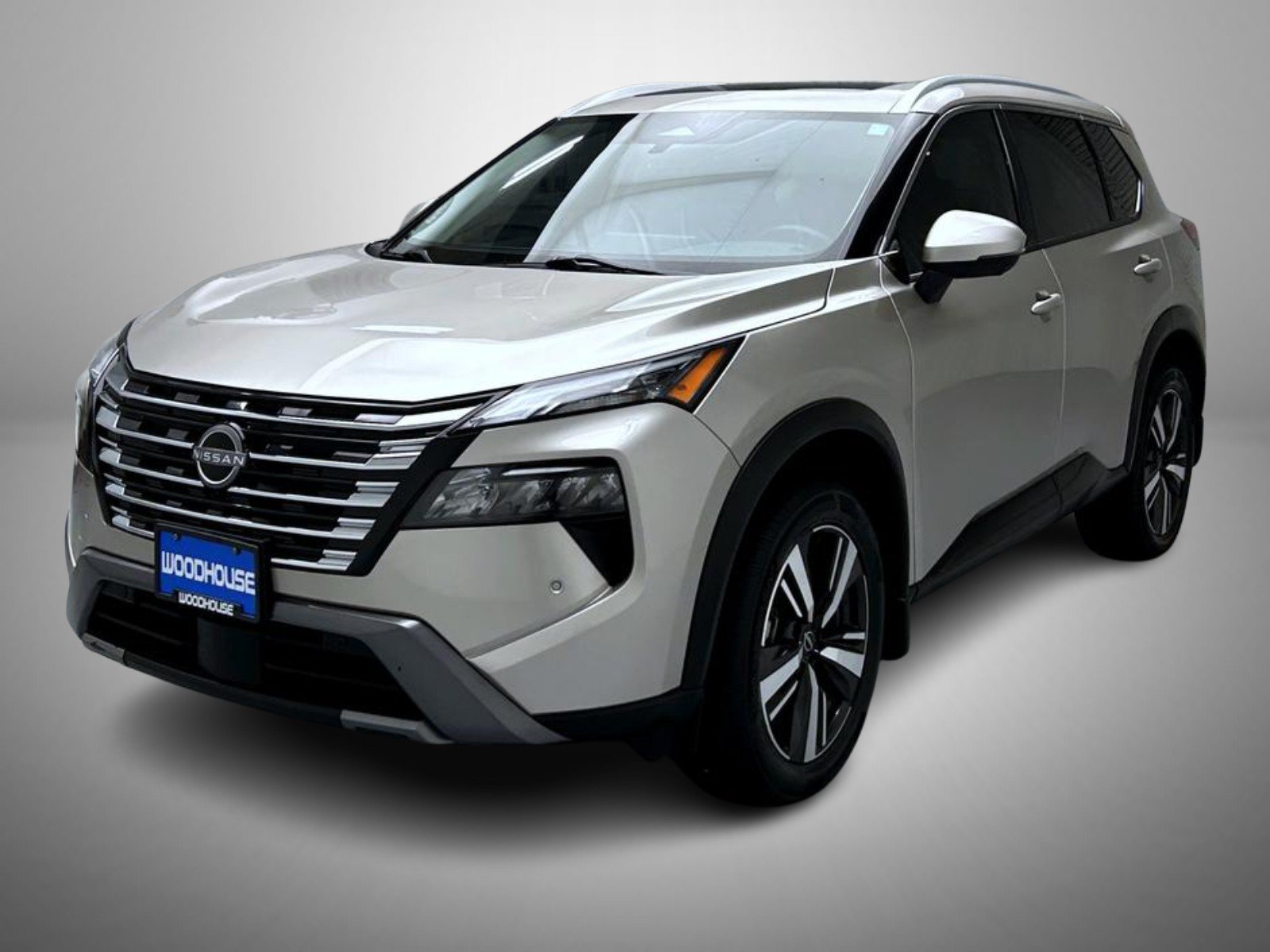Used 2024 Nissan Rogue SL w/ SL Premium Package AWD/4WD image 1