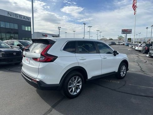 Used 2023 Honda CR-V EX-L image 12