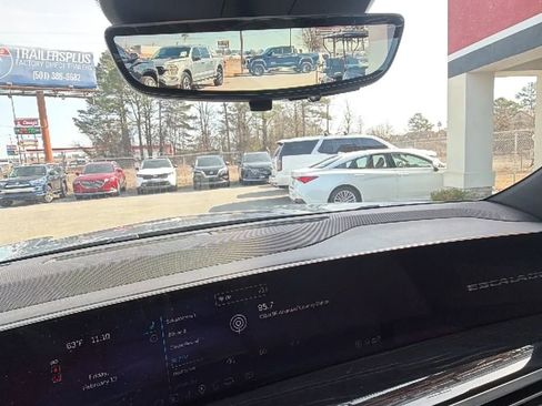 Used 2025 Cadillac Escalade Sport w/ Touring Package image 13