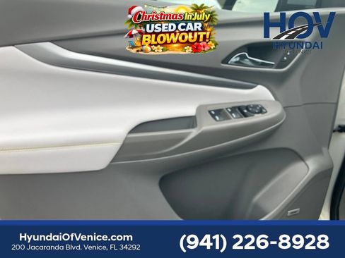 Used 2023 Chevrolet Bolt EUV Premier w/ Sun & Sound Package FWD image 38