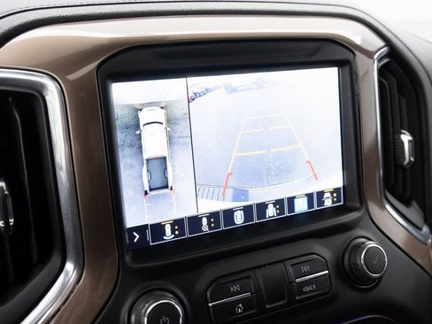 Used 2023 Chevrolet Silverado 3500 High Country image 3