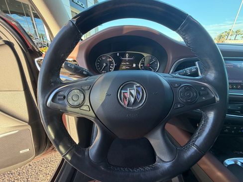 Used 2021 Buick Enclave Avenir w/ Avenir Technology Package FWD image 21