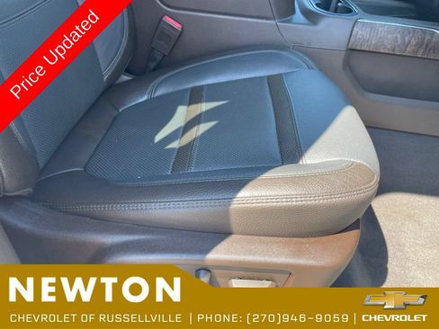 Used 2020 GMC Sierra 3500 Denali AWD/4WD image 24