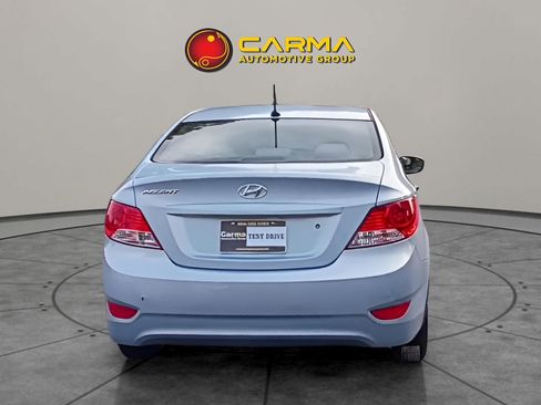 Used 2012 Hyundai Accent GLS image 4