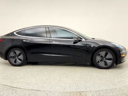 Used 2018 Tesla Model 3 Long Range image 4