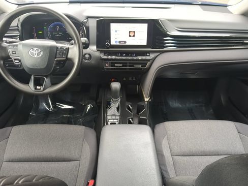 Used 2026 Toyota Camry LE FWD image 13