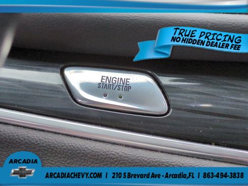 Used 2021 Buick Enclave Essence FWD image 8