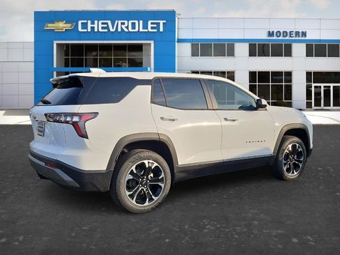 New 2026 Chevrolet Equinox LT image 5