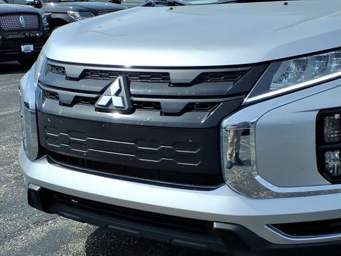 Used 2025 Mitsubishi Outlander Sport AWD image 34