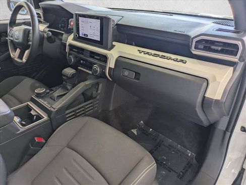 Used 2024 Toyota Tacoma TRD Off-Road AWD/4WD image 19