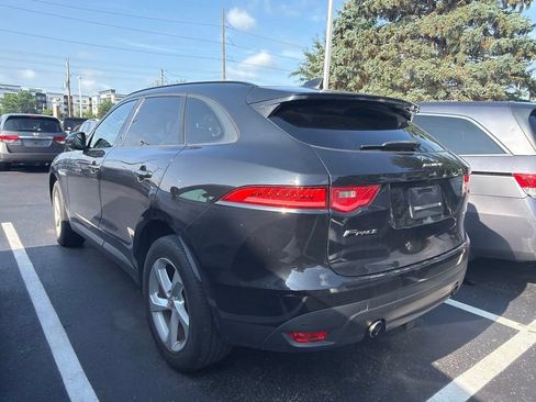 Used 2017 Jaguar F-PACE Premium AWD/4WD image 2